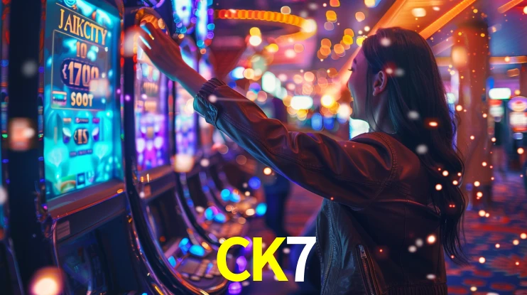 Interfaz de la app móvil CK7 en un smartphone moderno
